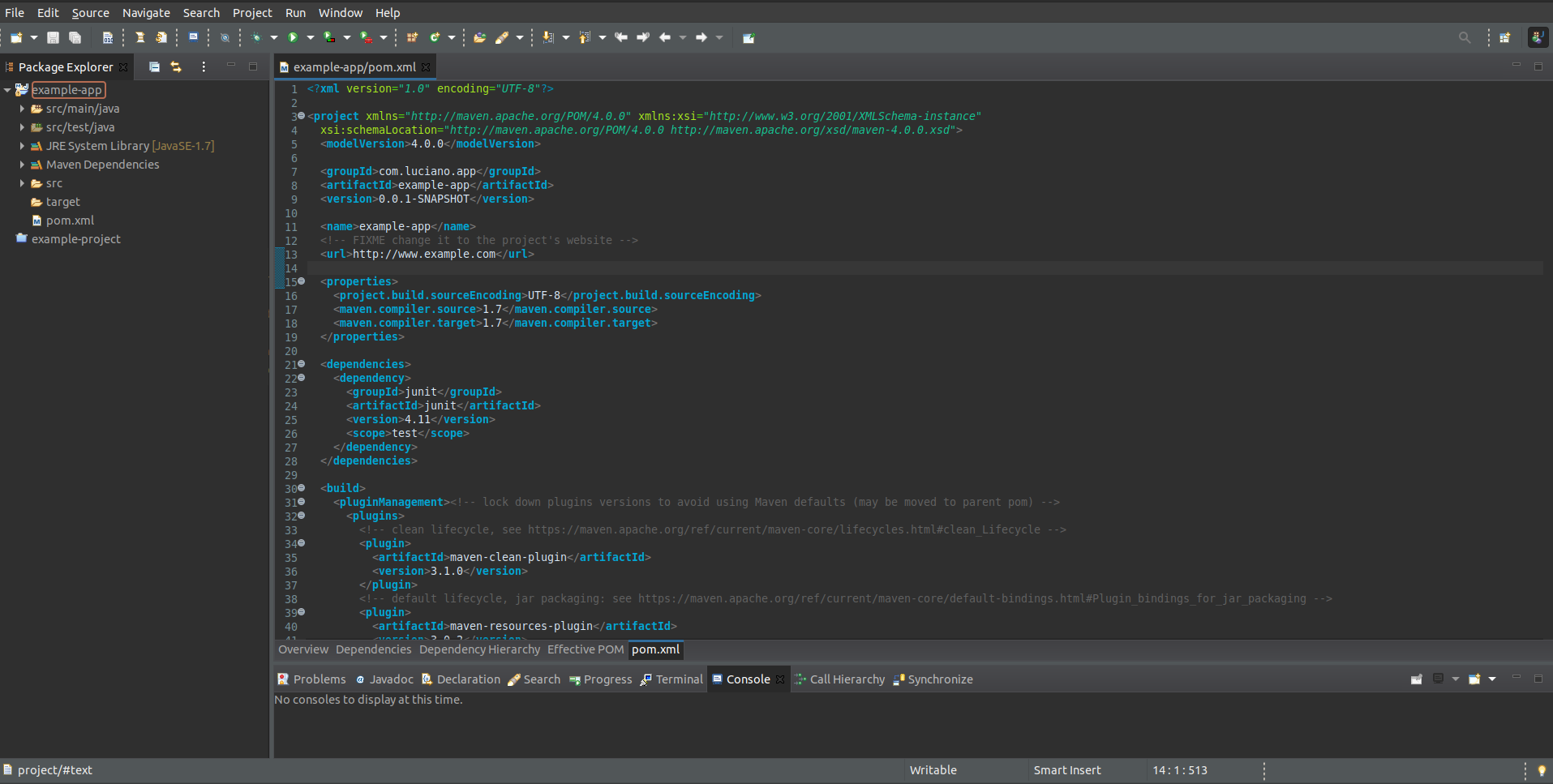 Imagem do Eclipse com o arquivo pom.xml gerado aberto.